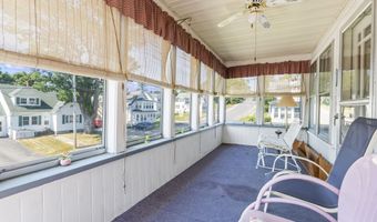 31 Monroe St, Augusta, ME 04330