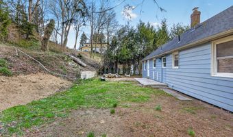 46 N Cliff St, Ansonia, CT 06401