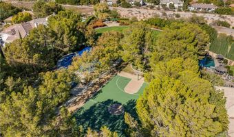 9521 Queen Charlotte Dr, Las Vegas, NV 89145