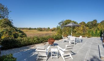 191 Stoney Point Rd, Barnstable, MA 02630