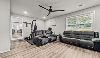 723 Canterbury Dr, Alma, AR 72921