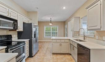 2603 SW 8th St, Bentonville, AR 72712