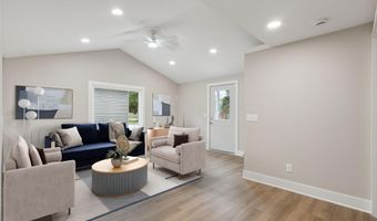 3716 W 5th St, Afton, WI 53501