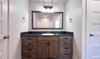 1068 Alpine Ave, Chubbuck, ID 83202