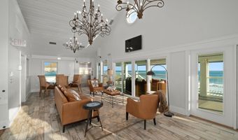 302 Glenn St, Atlantic Beach, NC 28512