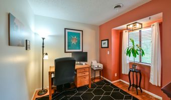 7673 Woodmere Dr 27, Athens, OH 45701