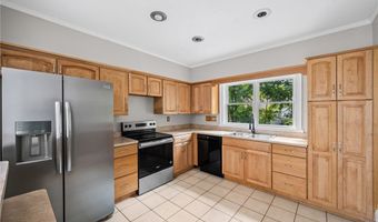 1376 Goodyear Blvd, Akron, OH 44305