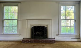 59 Cedar St, Belfast, ME 04915