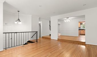 7234 TAVESHIRE Way, Bethesda, MD 20817