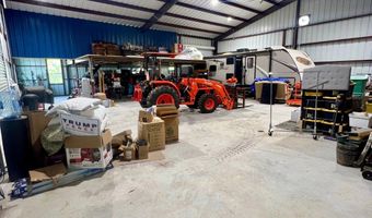 203 Fernwood Rd, Ardmore, OK 73401