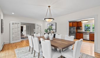 340 Orchard Hills Dr, Ann Arbor, MI 48104