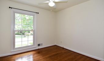 7513 SEBAGO Rd, Bethesda, MD 20817