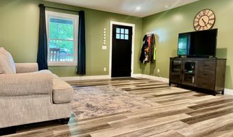 422 17th St, Bedford, IN 47421