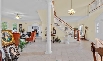 444 Turnberry Ln, Albertville, AL 35951