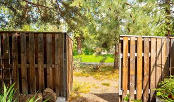 61342 Huckleberry Pl, Bend, OR 97702