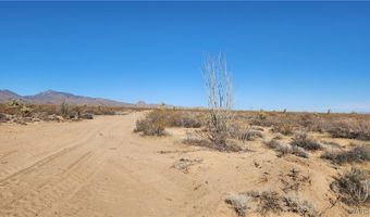 606 D S Billy The Kid Rd, Yucca, AZ 86438