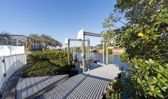 6503 SANTIAGO Ct, Apollo Beach, FL 33572