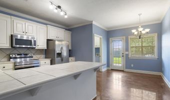 153 Regatta Dr, Brandon, MS 39047