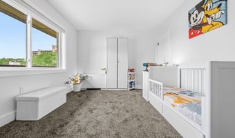 7400 LAKEVIEW Dr N404, Bethesda, MD 20817