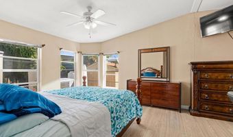 4660 N River Rd 17, Oceanside, CA 92057