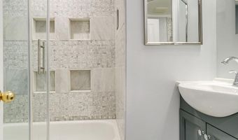 4659 LAMBERT Dr, Alexandria, VA 22311