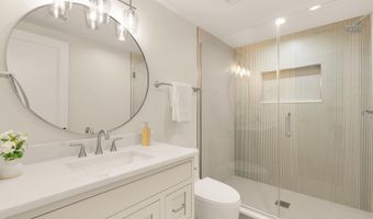 9512 FOREST Rd, Bethesda, MD 20814