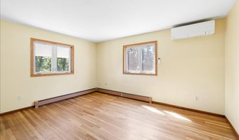 46 Liberty Hill Rd, Bedford, NH 03110