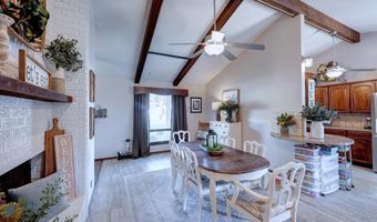 920 Highland Dr, Arkansas City, KS 67005