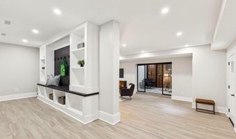 5005 RAVENSWORTH Rd, Annandale, VA 22003
