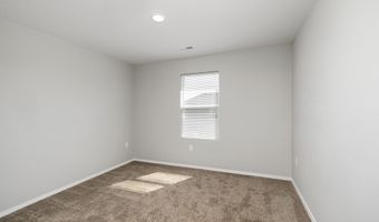 120 Pin Oak Dr, Aurora, MO 65605