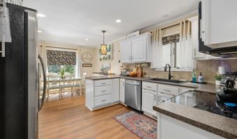 1306 Lori Lea St, Auburn, IN 46706