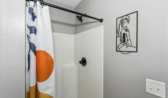 717 E Minneha Ave, Andover, KS 67002