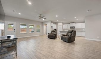 516 Highland Park Trl, Alvarado, TX 76009