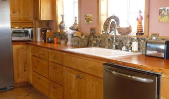 86 BUCK Rd, Cora, WY 82925