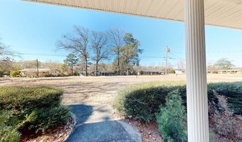 402 Park St, Ashford, AL 36312
