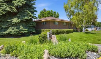 1807 11th St, Cody, WY 82414