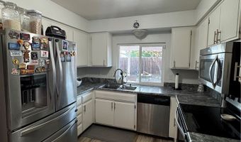 3542 Ponderosa Dr, Oceanside, CA 92058