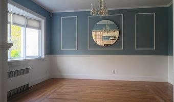 6 Old Pound Hill Rd, North Smithfield, RI 02896