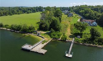 60 Van Wickle Ln, Bristol, RI 02809