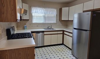 9 Dove Tree Ct, Barnegat, NJ 08005