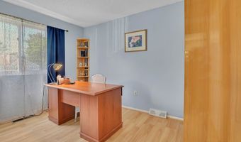 11 Watch Hill Cir 11, Cromwell, CT 06416