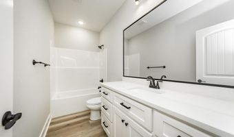 224 Michelle Dr, Beebe, AR 72012