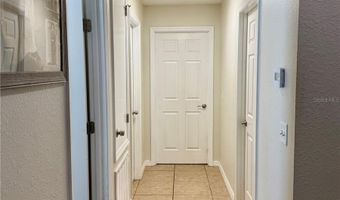 313 OAK St, Auburndale, FL 33823