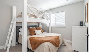 1038 Villa Vista Ln, Ammon, ID 83406