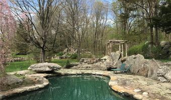 118 Long Ridge Rd, Danbury, CT 06810