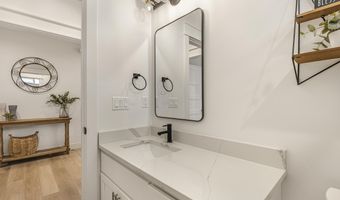 6482 Crown Cres, Ammon, ID 83406