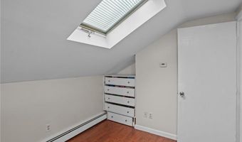 63 Taft St, Cranston, RI 02905