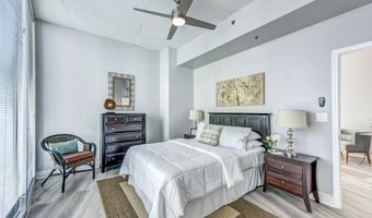 950 W Peachtree St NW 1504, Atlanta, GA 30309