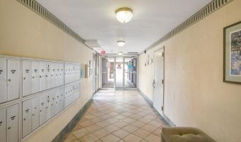1510 12TH St N Ph5, Arlington, VA 22209