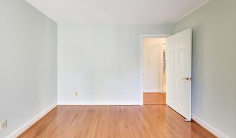 7806 FOX GATE Ct, Bethesda, MD 20817